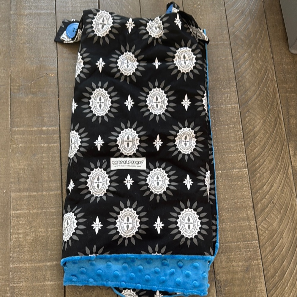(2 for $10) Carseat Canopy Cover